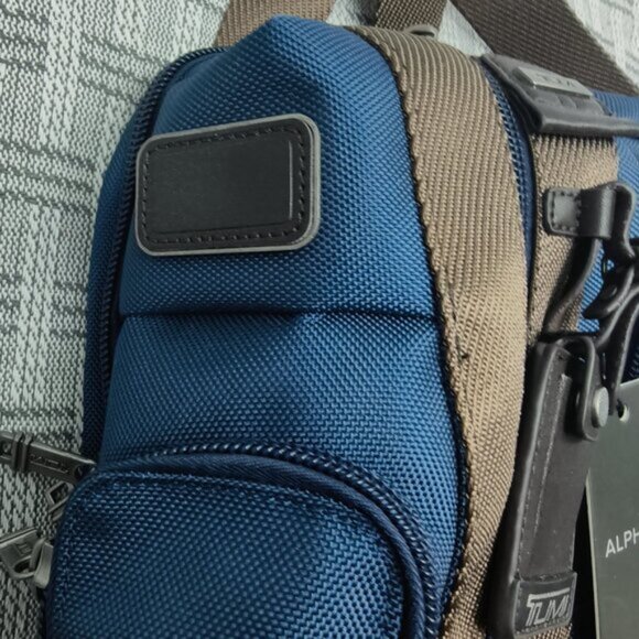 NWT Tumi Alpha Bravo Monterey Blue Anti-Theft Sling | Tactical Crossbody Bag - Picture 8 of 10